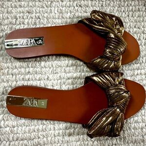 BRAND NEW ZARA SLIDES Size 39